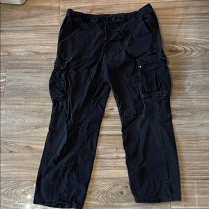Hot Topic Black Men's Cargo Pants Joggers with Pockets Drawstring Waist XL